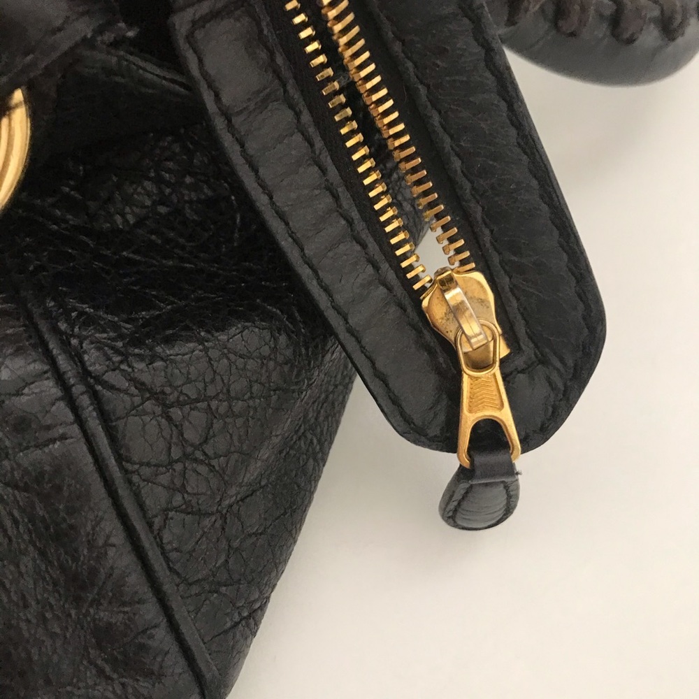 Authentic Balenciaga leather purse with dust bag - Picture 5 of 12